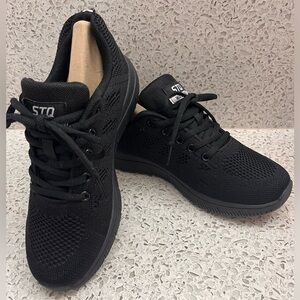 Skechers STQ Walking Shoes Lace Up Tennis Shoes 6-6.5 NWT